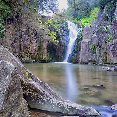 Сasa de vacaciones Stone House - Rural *